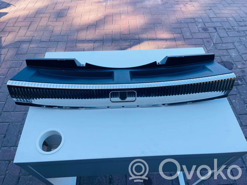 Audi S5 F5 Other trunk/boot trim element 
