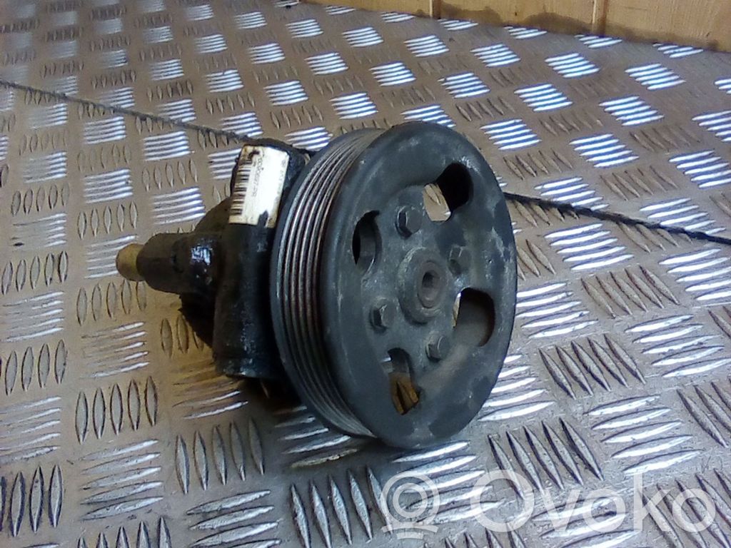 Citroen C5 Power steering pump 