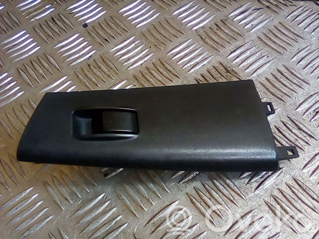 Electric window control switch   7423102300,8480102361B0