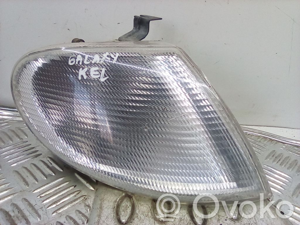 Ford Galaxy Front indicator light 