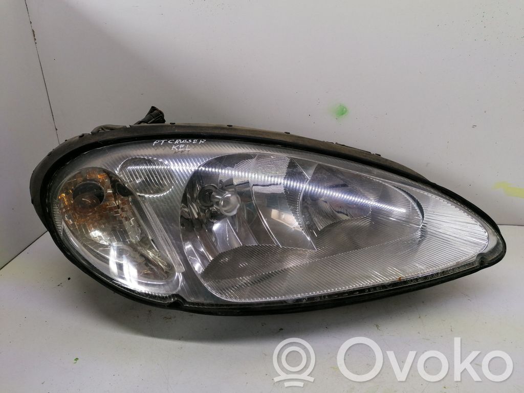 Chrysler PT Cruiser Lampa przednia 