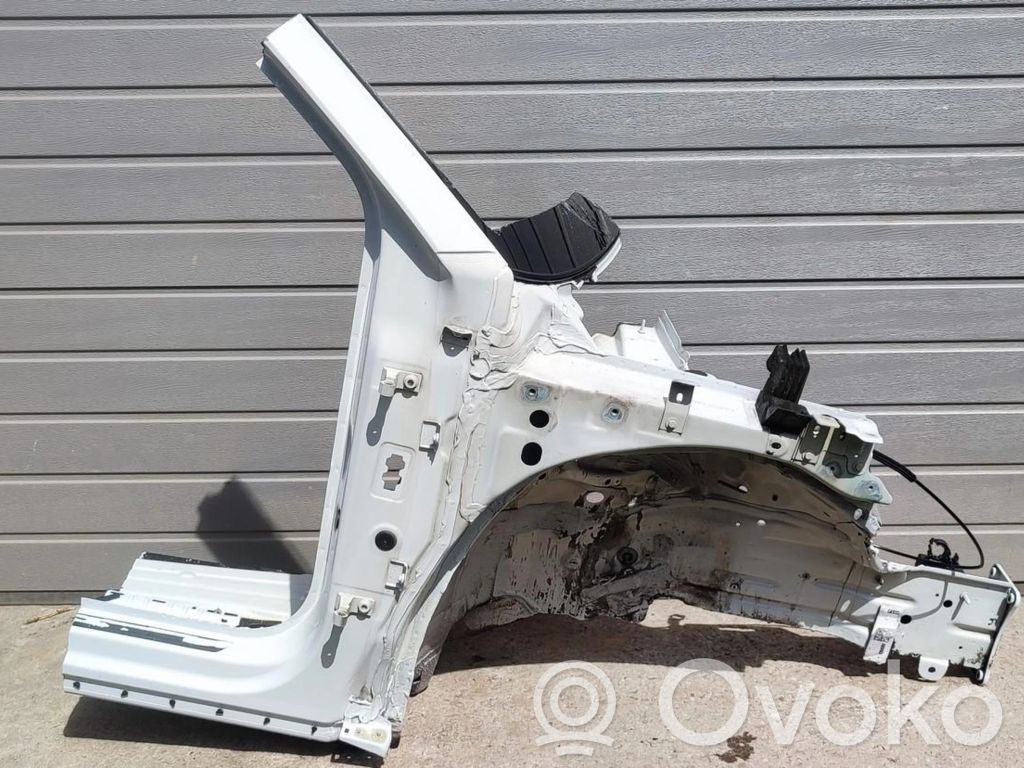Panel lateral delantero