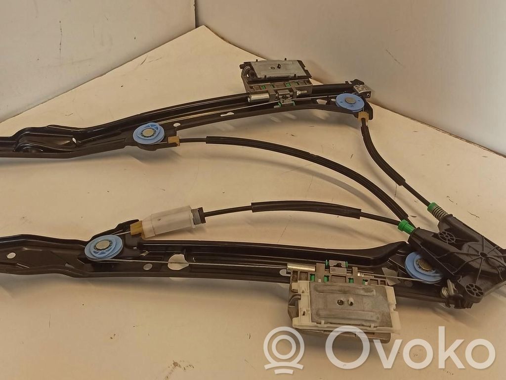 Audi A5 8T 8F Elektryczny podnośnik szyby drzwi tylnych 