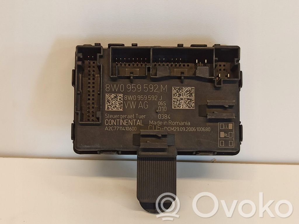 Unité de commande module de porte   8W0959592M