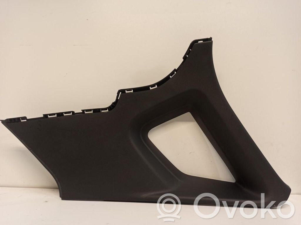 Seat Arona Osłona słupka szyby przedniej / A 