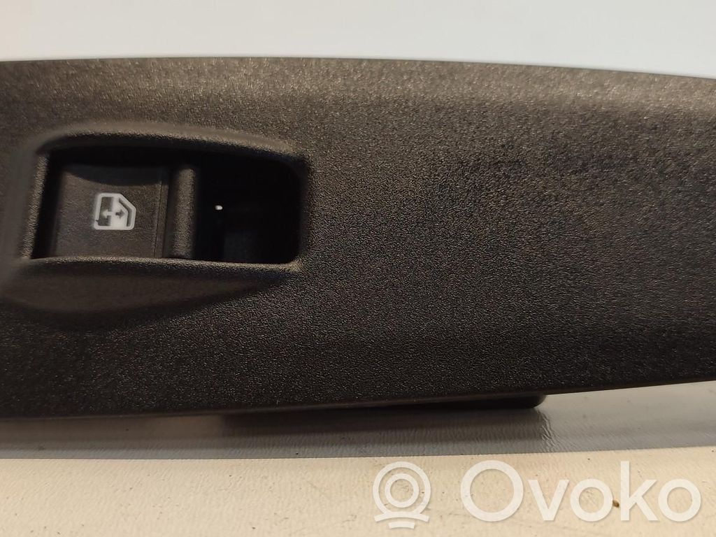 Opel Movano C Interruptor del elevalunas eléctrico 