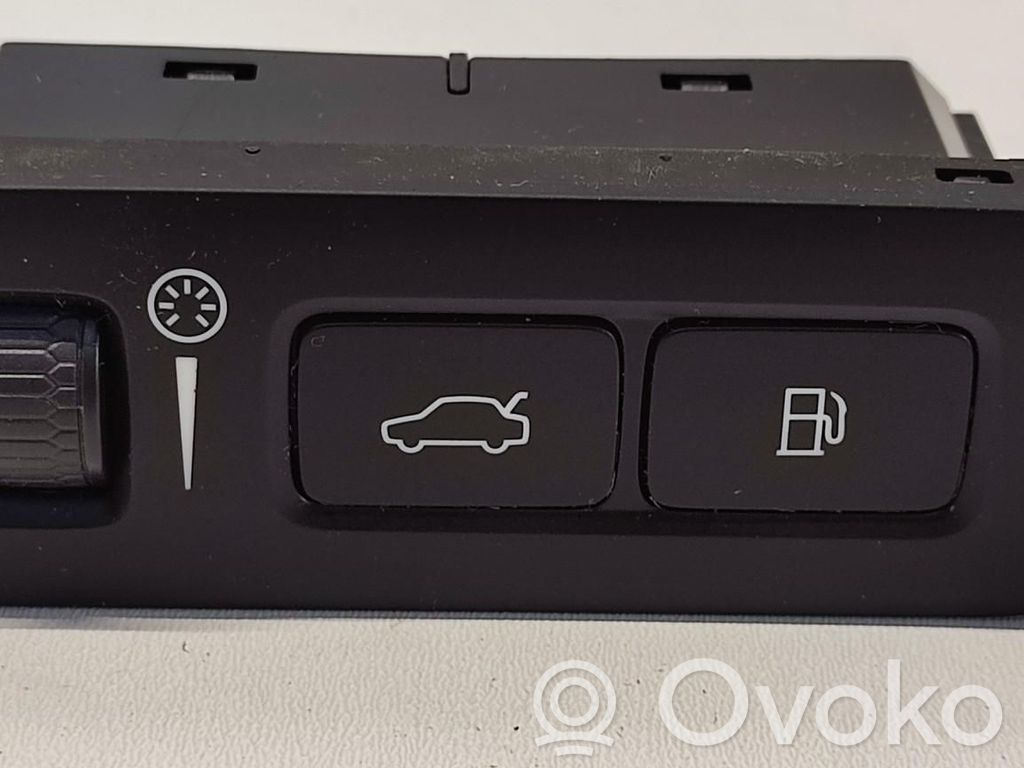 Volvo XC40 Otros interruptores/perillas/selectores 