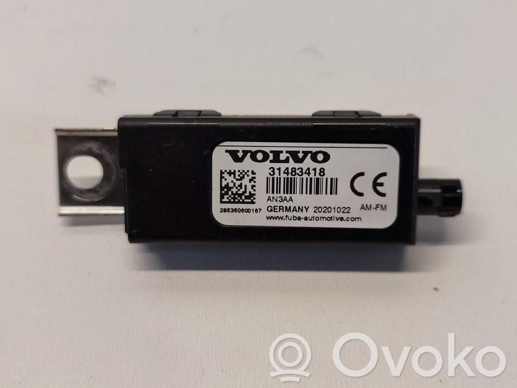 Volvo XC40 Antenos stiprintuvas 
