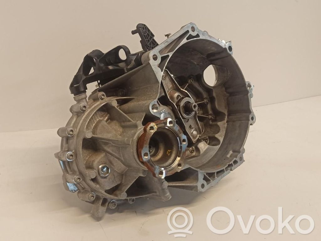 Audi A3 8Y Manualna 5-biegowa skrzynia biegów 