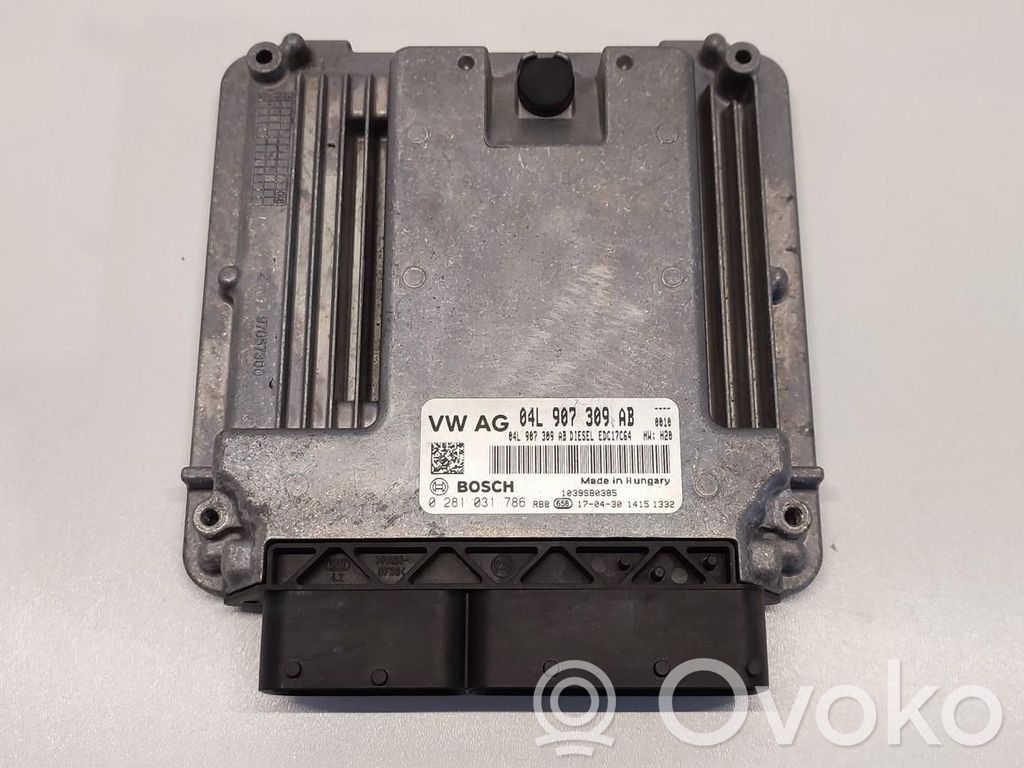 Audi Q3 8U Engine control unit/module ECU 