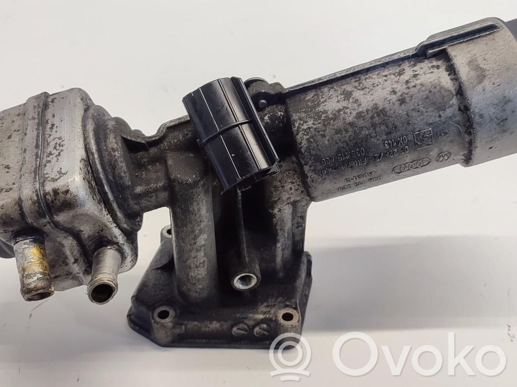 Audi A3 S3 8P Halterung Ölfilter / Ölkühler 