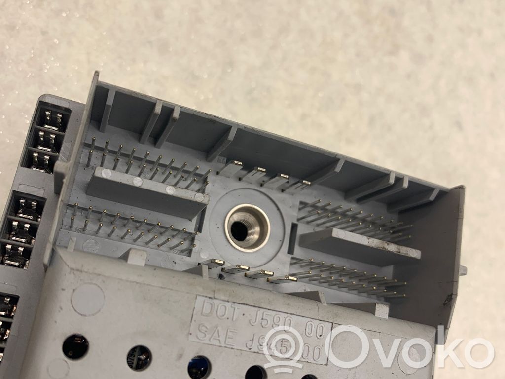 Volvo V70 Fuse module 