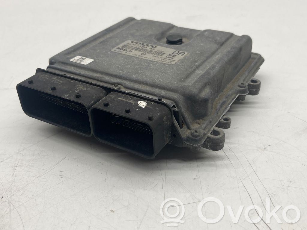 Engine control unit/module   30771550AB,0281012103