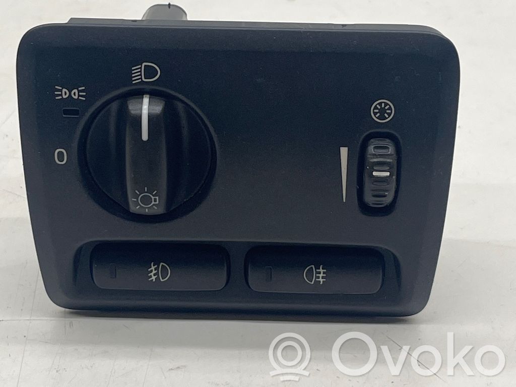 Volvo V70 Light switch 