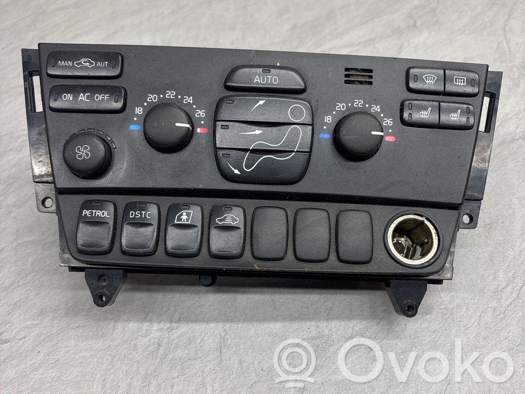 Volvo V70 Climate control unit 