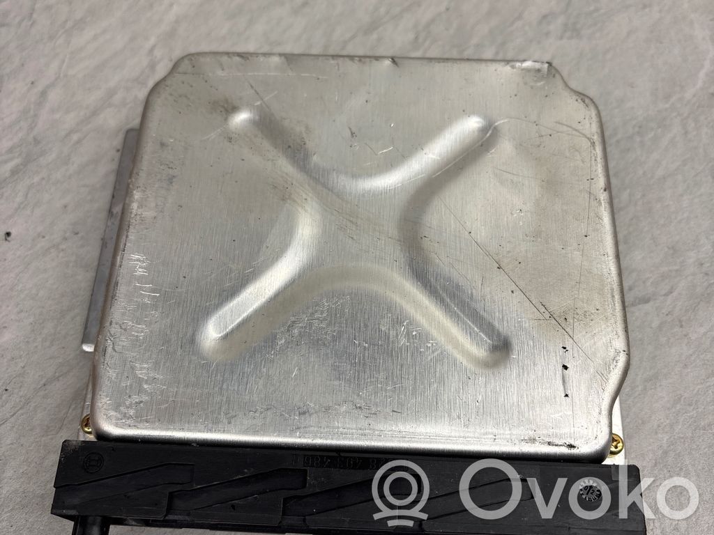 Volvo V70 Engine control unit/module 