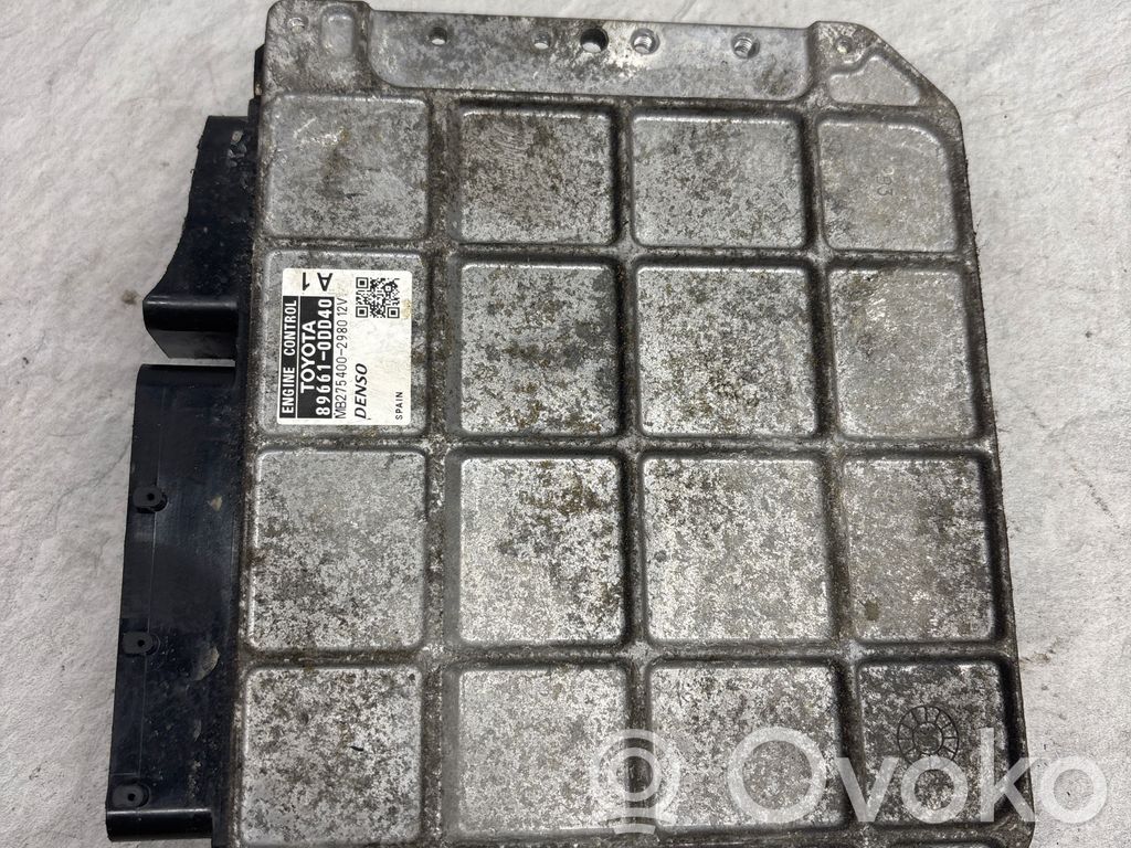Toyota Prius (XW20) Engine control unit/module 