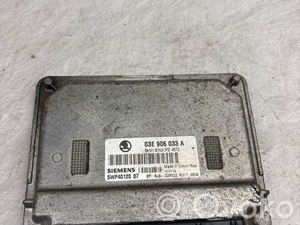 Engine control unit/module   03E906033A,5WP401207