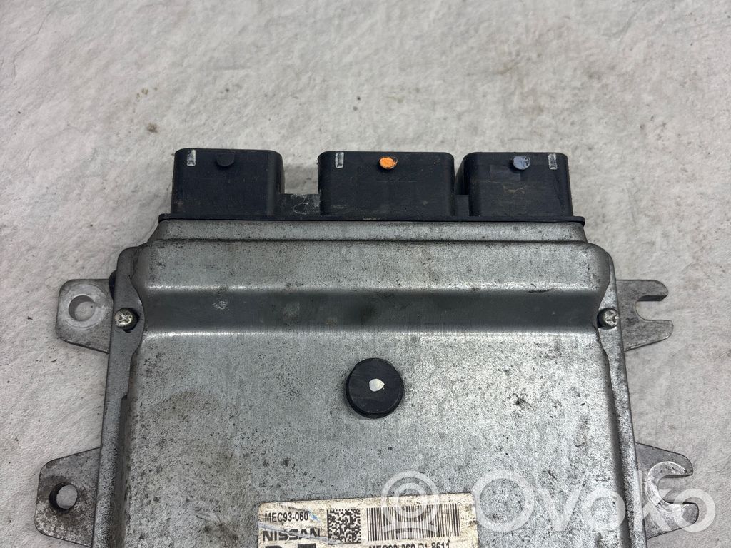 Nissan Note (E11) Variklio valdymo blokas 