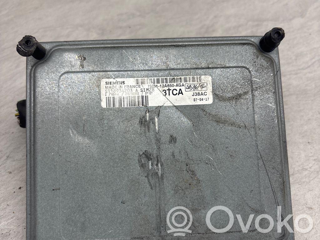 Ford Focus Engine control unit/module 