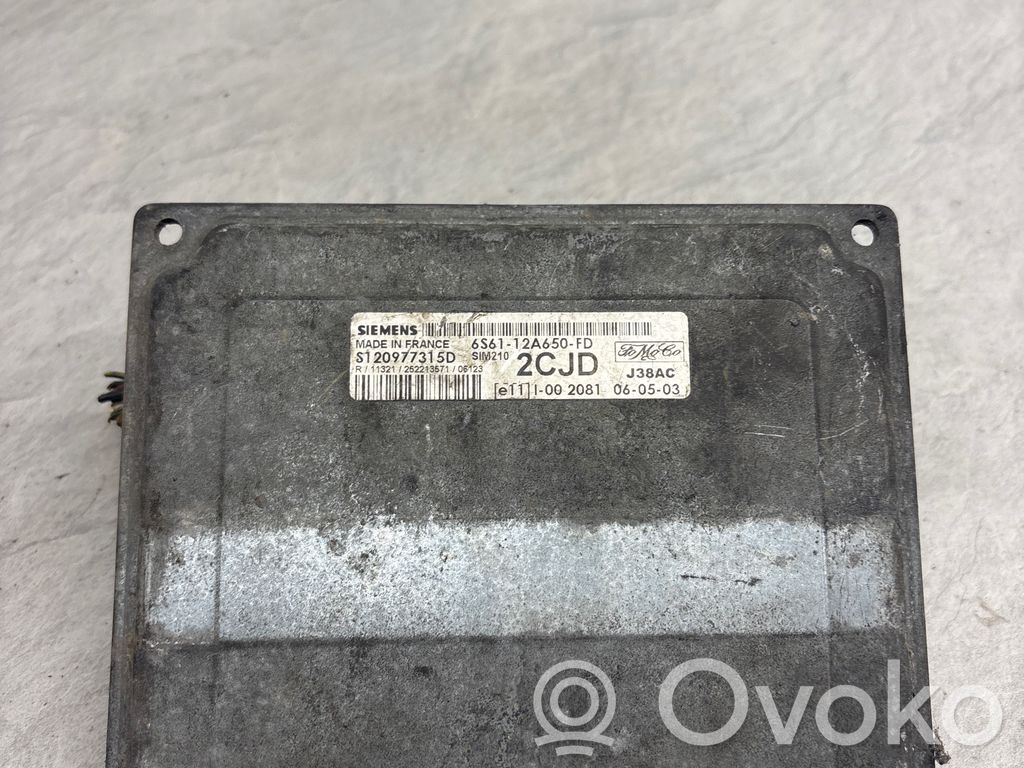 Ford Ka Engine control unit/module 