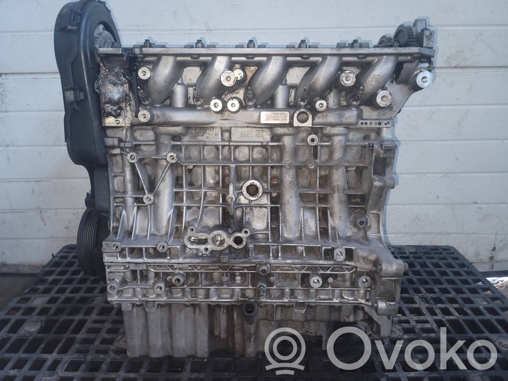 Variklis   D5244T,D5244T7,D5244T4
