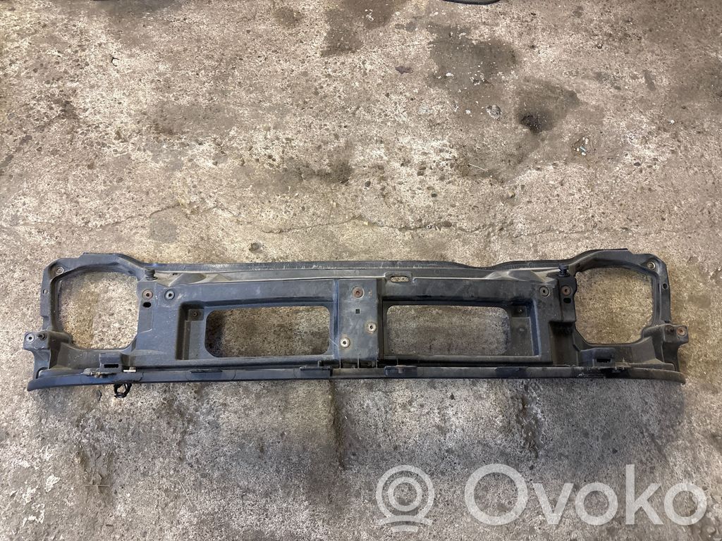 Renault Trafic II (X83) Pas przedni 