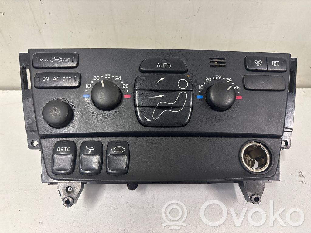 Volvo XC70 Panel klimatyzacji 