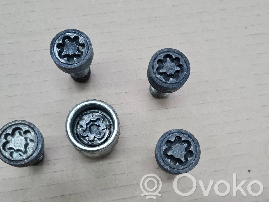 Audi A6 S6 C6 4F Otros repuestos del interior 