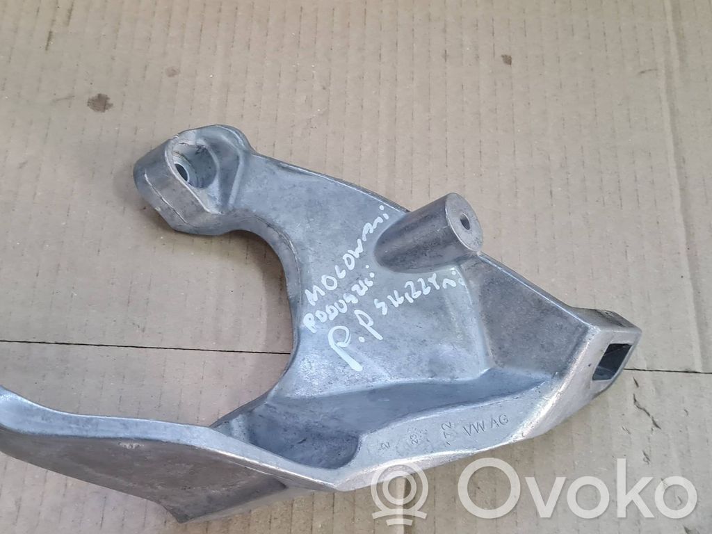Audi RS Q8 Engine mount bracket 