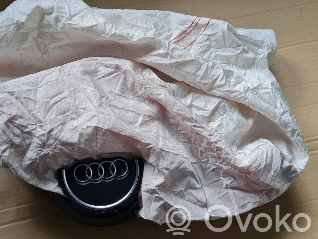 Audi RS5 Руль 