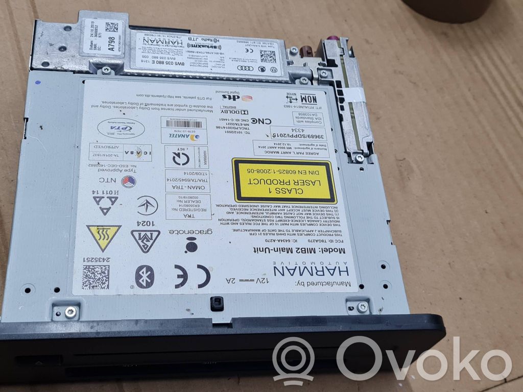 Navigation unit CD/DVD player   8W5035880E