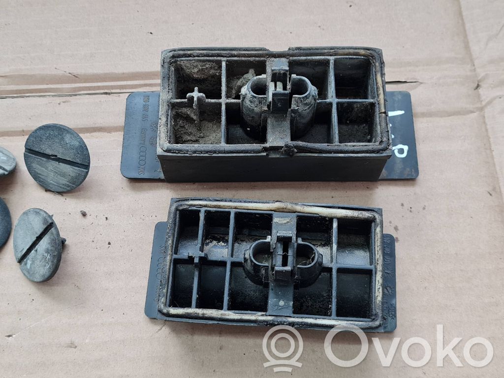 Kėlimo taškas/padas   4G0802845,4G0802847