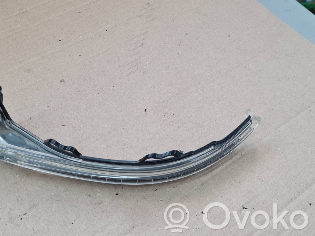 Audi A4 S4 B9 8W Mirror indicator light 