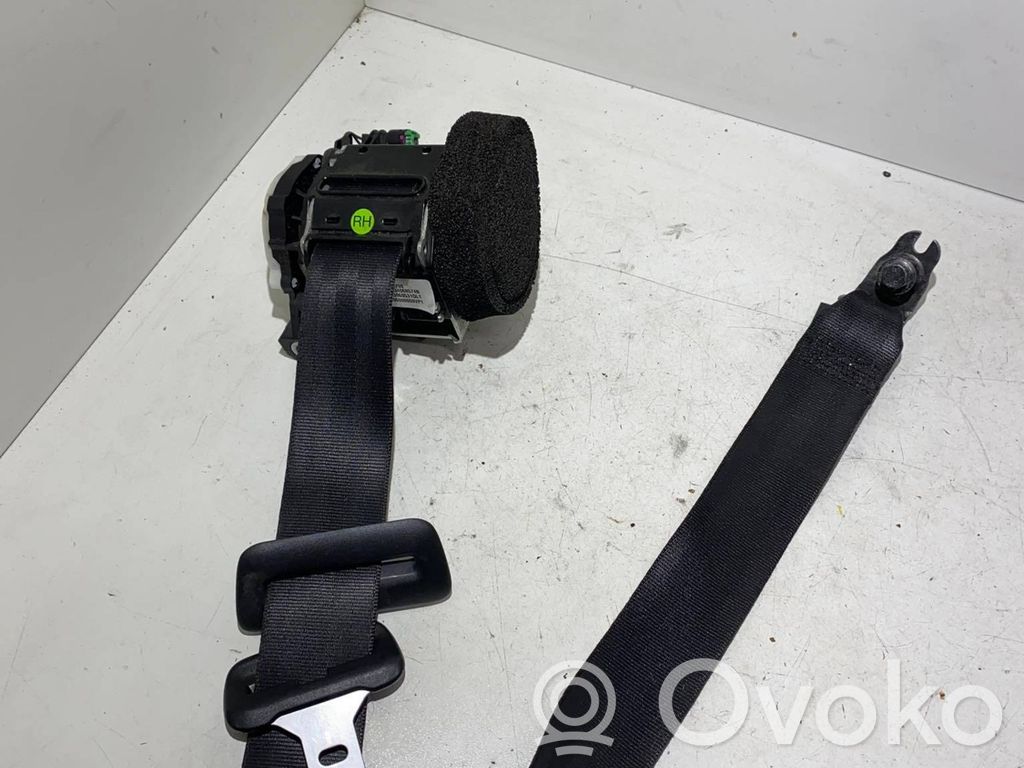 Volvo S60 Cinturón trasero 