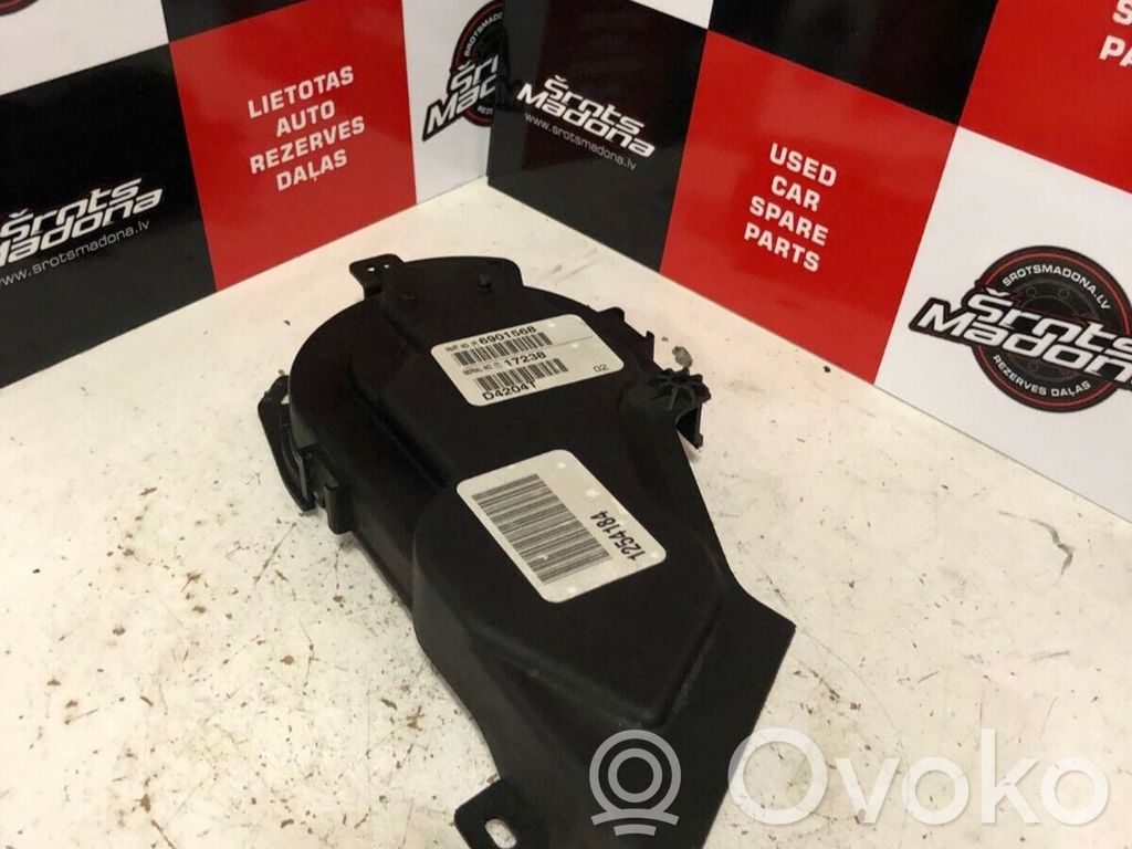 Volvo C30 Zobsiksnas aizsargs 
