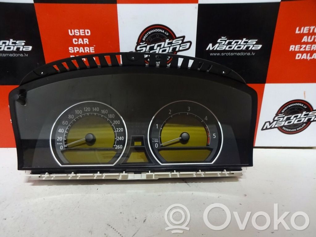 BMW 7 E65 E66 Nopeusmittari (mittaristo) 