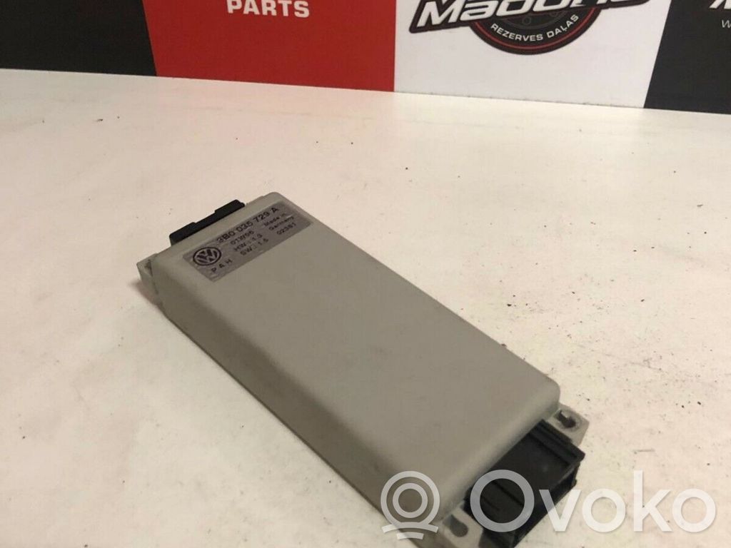 Volkswagen PASSAT B5.5 Sterownik / Moduł sterujący telefonem 