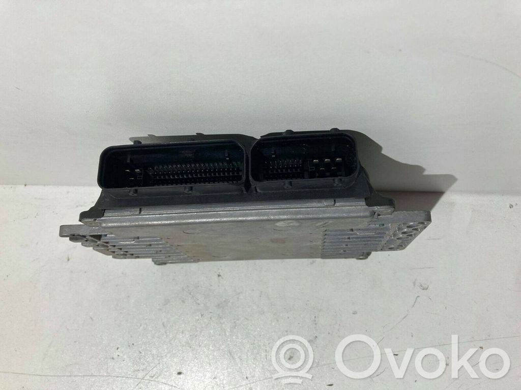 Nissan Primera Engine control unit/module 