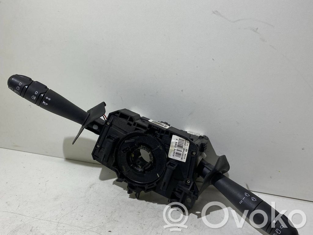 Dacia Sandero Wiper control stalk 