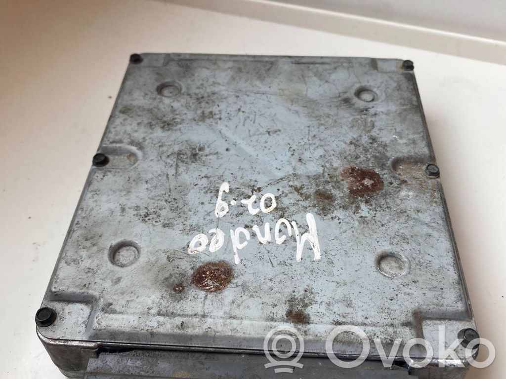 Ford Mondeo Mk III Engine control unit/module 