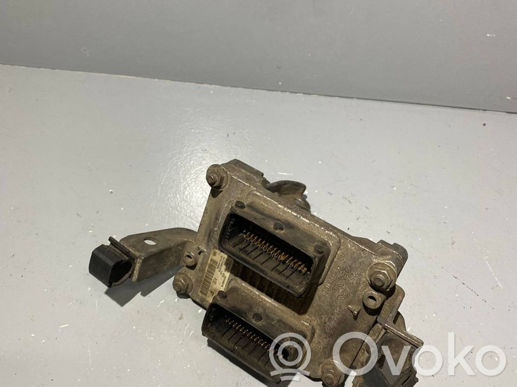 Alfa Romeo 156 Engine control unit/module 