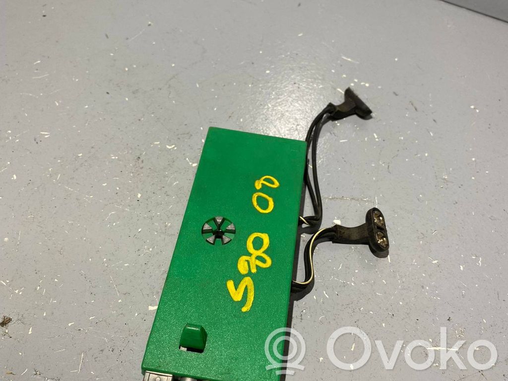 Volvo S80 Antenos stiprintuvas 