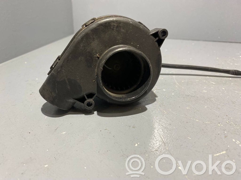 BMW 7 E65 E66 Module d'unité de commande de ventilateur 