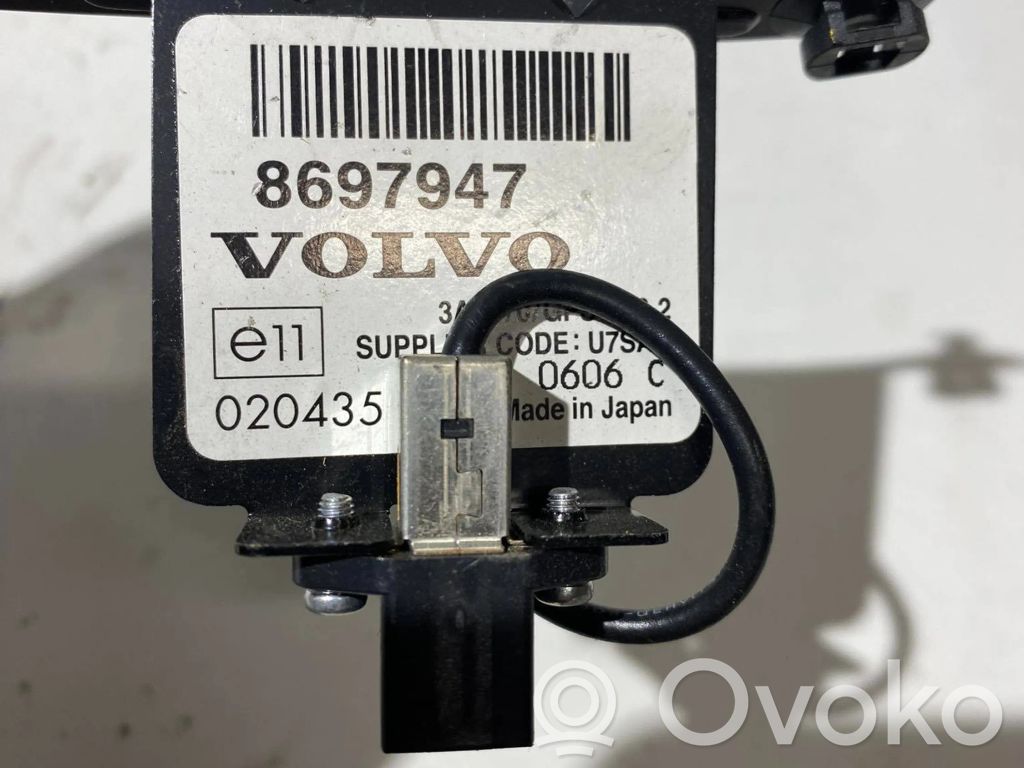Volvo XC70 Aerial GPS antenna 
