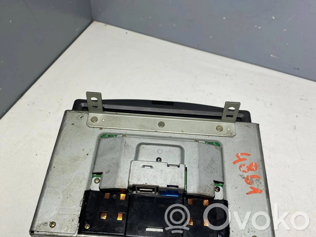 Volvo S60 Radio/CD/DVD/GPS head unit 