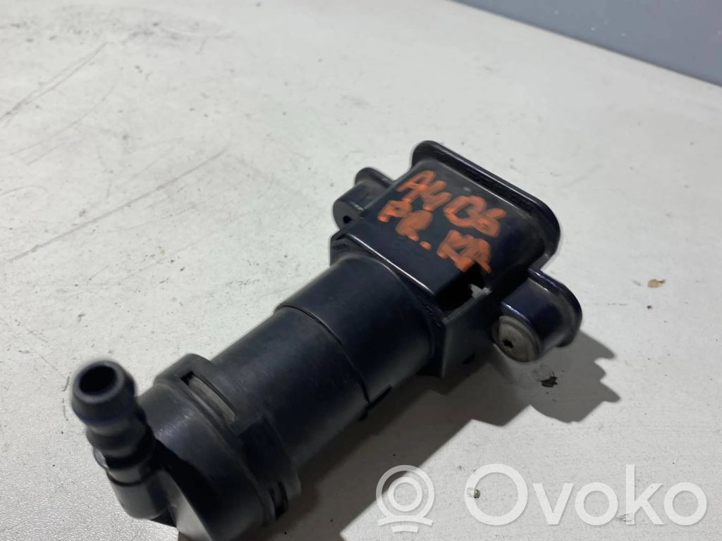 Audi A4 S4 B6 8E 8H Düse Scheinwerferreinigungsanlage 