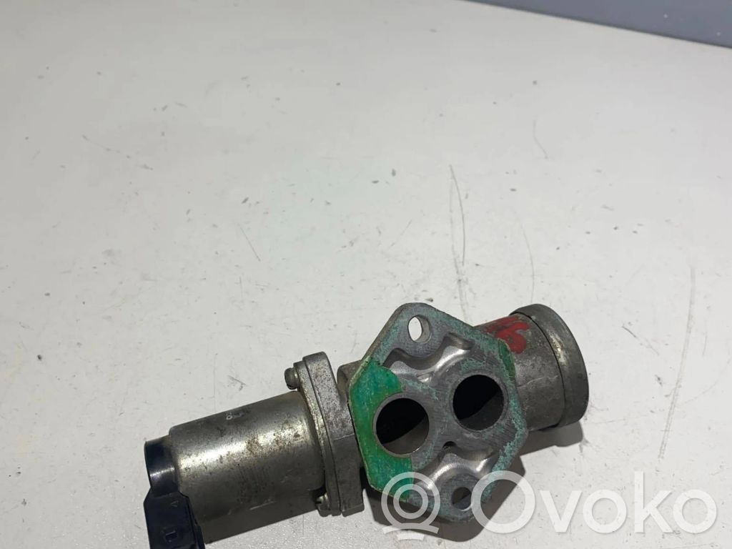Volvo S40, V40 Zawór regulacji biegu jałowego / Regulator 