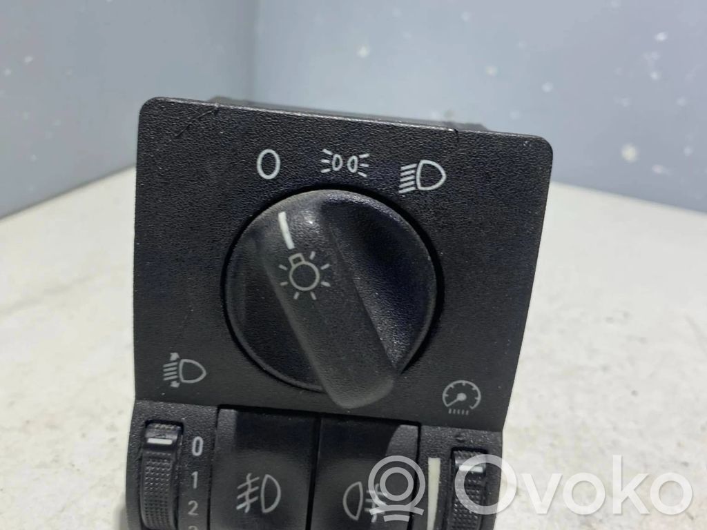Opel Astra G Interruptor de luz 
