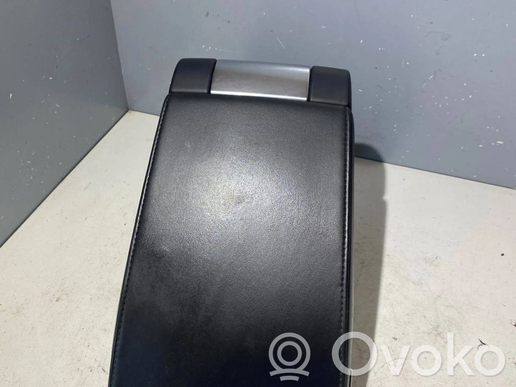 Volvo S80 Armrest 